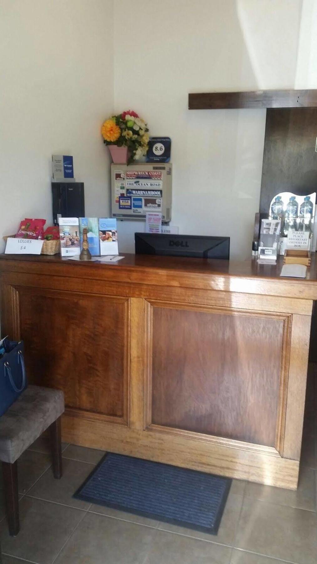 Best Western Colonial Village Motel วอร์นามบูล ภายนอก รูปภาพ